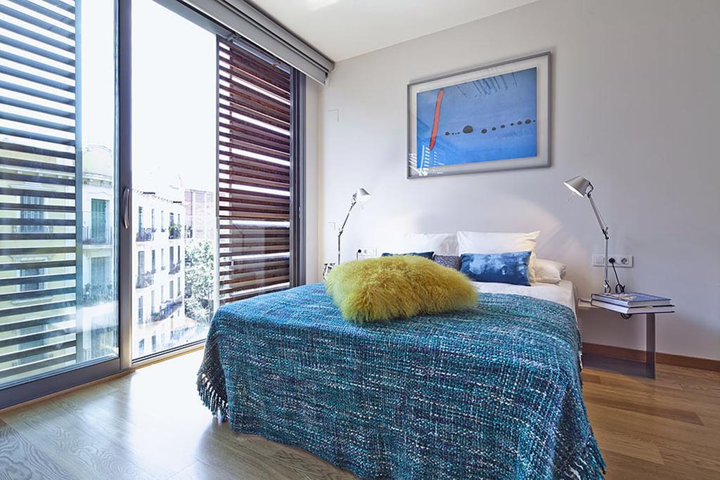 Apartment Barcelona Rentals - Pool Terrace In City Center Eksteriør bilde
